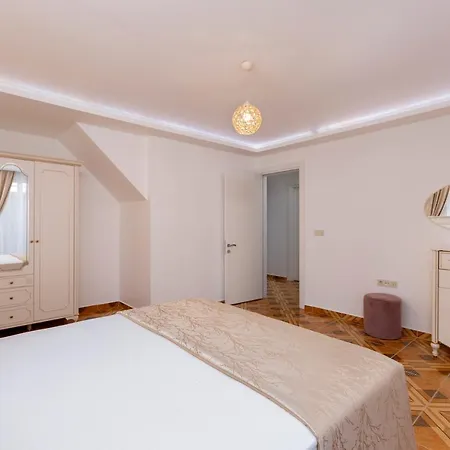 Apartament Onix *